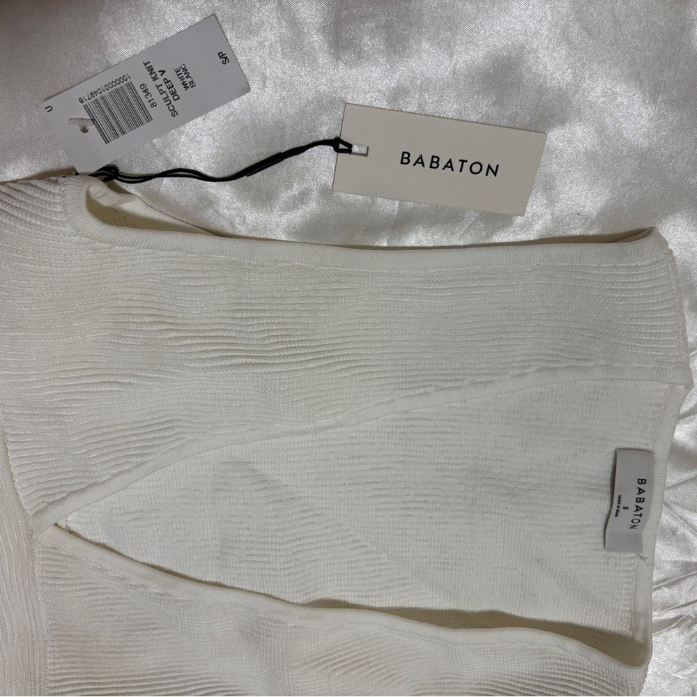 Aritzia Babaton Cream Ribbed Knit Crop Top